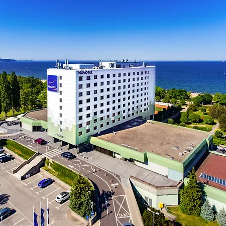 Hotel Novotel Marina 3*