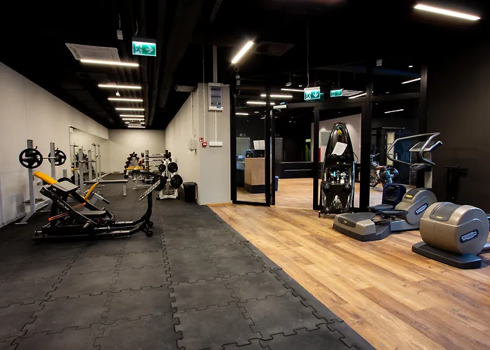 Novotel Marina Hotel