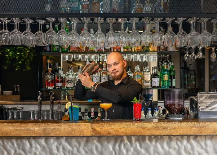 호텔 Novotel Marina 3*