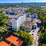 Novotel Marina Hotel