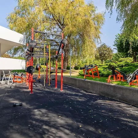 Novotel Marina Hotel 3*