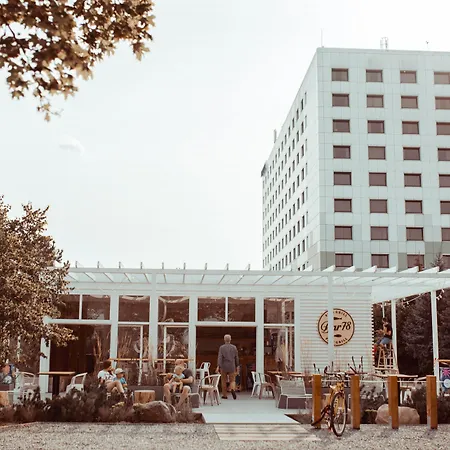 Novotel Marina Отель 3*