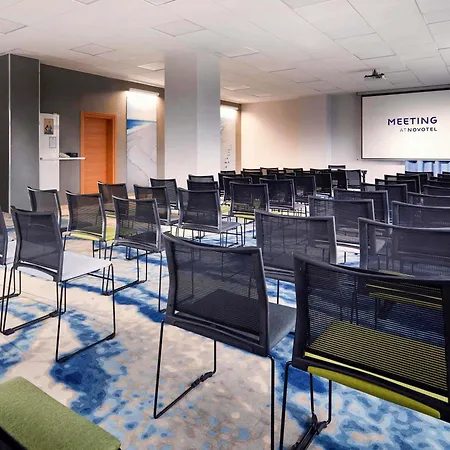 Ξενοδοχείο Novotel Marina 3*
