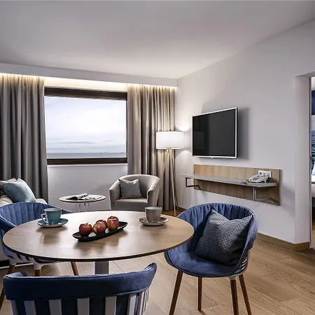 호텔 Novotel Marina