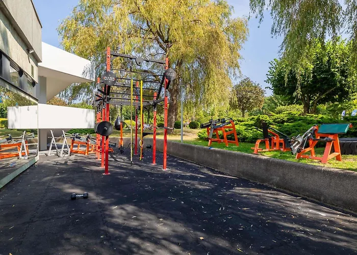 Novotel Marina Hotel 3*