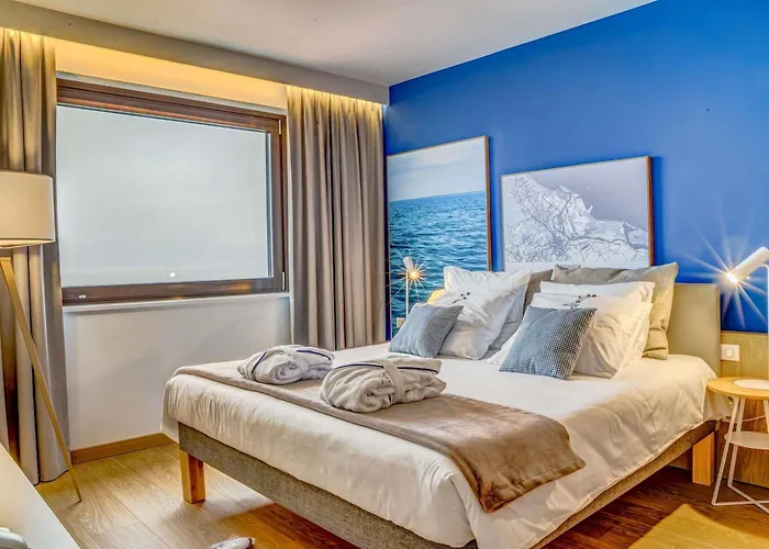 Novotel Marina Hotell 3*