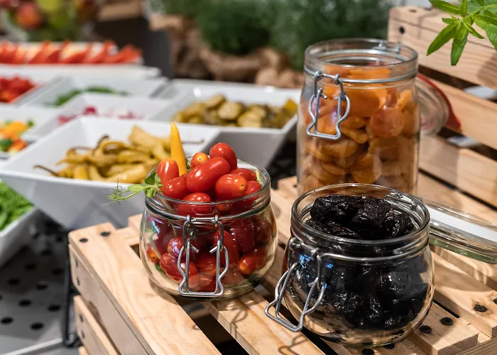 ノボテル マリーナ 3*