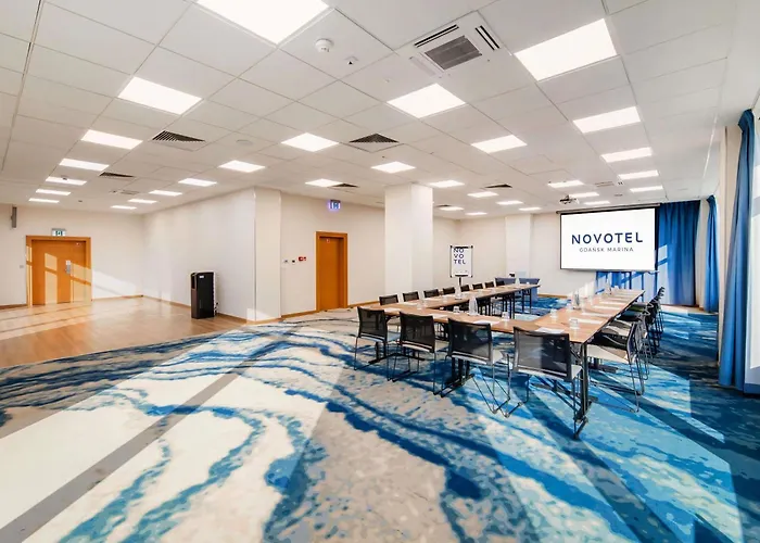 ノボテル マリーナ ホテル 3*