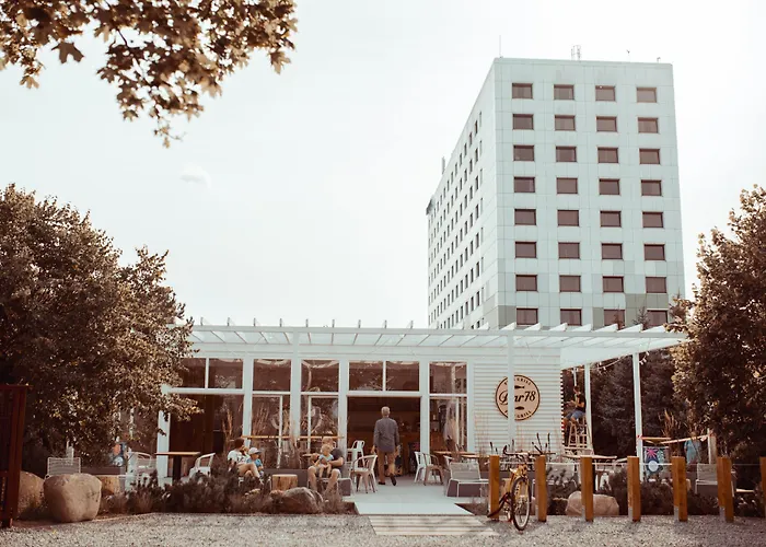 ノボテル マリーナ ホテル 3*